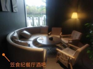 笠食紀音樂酒館|洛陽沙發廠|洛陽家具廠|鄭州家具廠|鄭州沙發廠|河南沙發廠|河南家具廠|河南家具定制|洛陽沙發翻新|洛陽翻新沙發