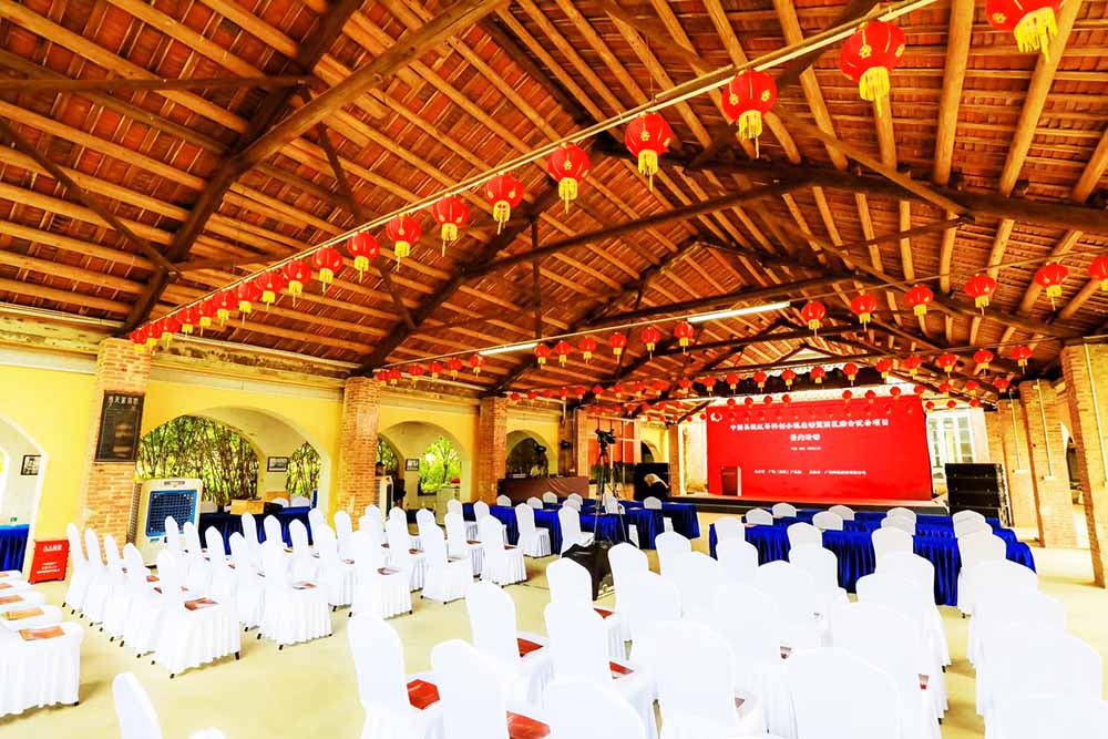 ���h(yu��n)���(d��ng)�߄���˾���Ї�(gu��)Ӣ�¼t��Ƅ�(chu��ng)С�(zh��n)����(d��ng)�߈@�^(q��)�C�������(xi��ng)Ŀ���s�xʽ������